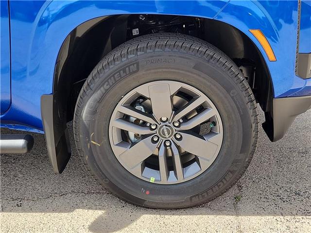 new 2025 Nissan Frontier car