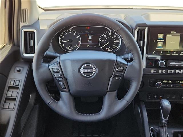 new 2025 Nissan Frontier car