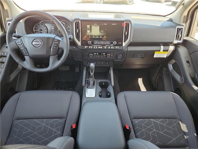 new 2025 Nissan Frontier car