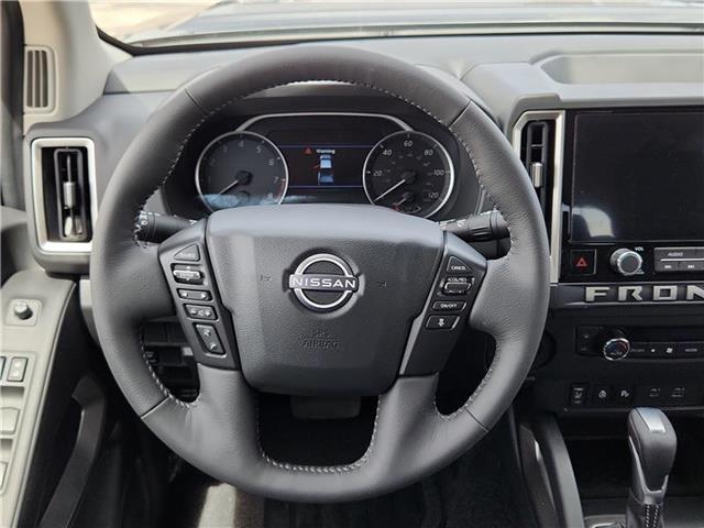 new 2025 Nissan Frontier car
