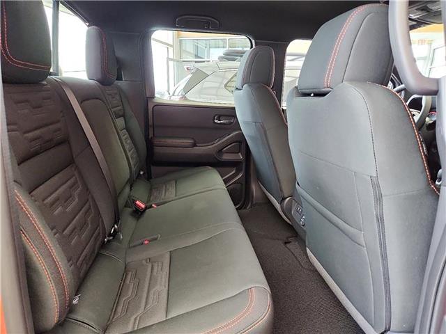 new 2025 Nissan Frontier car