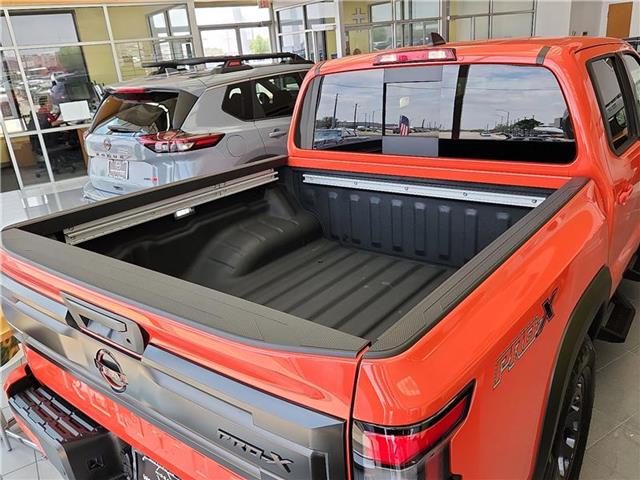 new 2025 Nissan Frontier car
