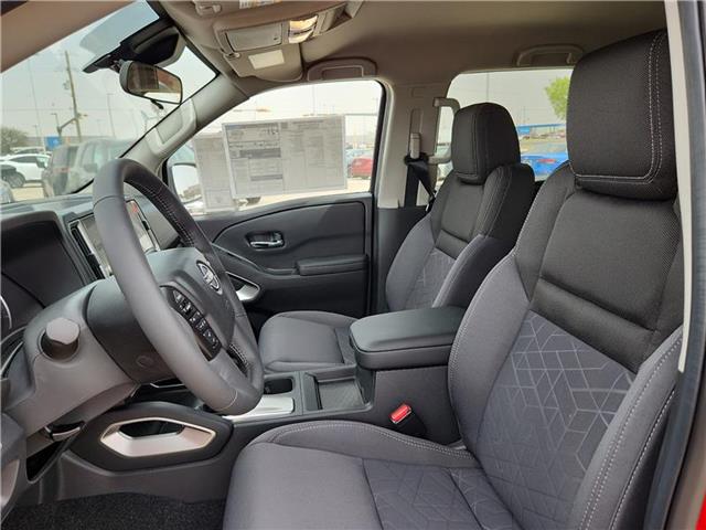 new 2025 Nissan Frontier car