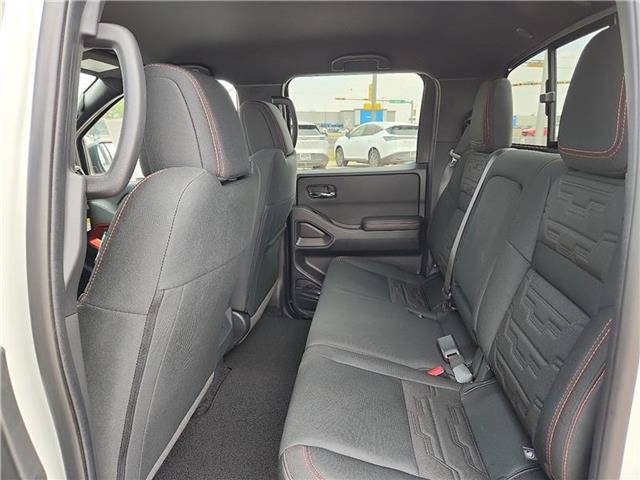 new 2025 Nissan Frontier car
