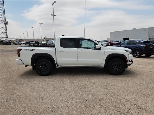 new 2025 Nissan Frontier car