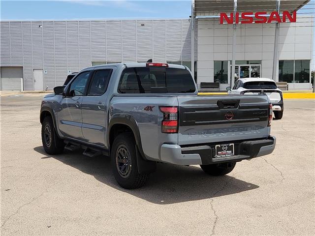 new 2025 Nissan Frontier car