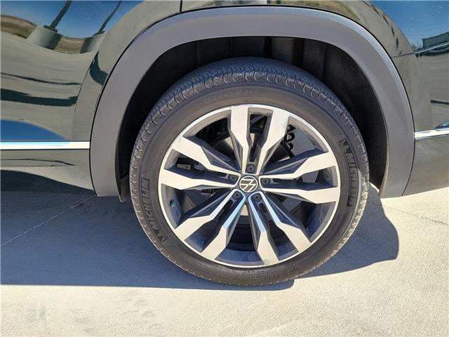 used 2022 Volkswagen Atlas car, priced at $38,999