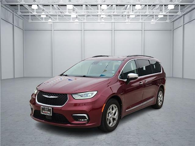 used 2023 Chrysler Pacifica car, priced at $32,999