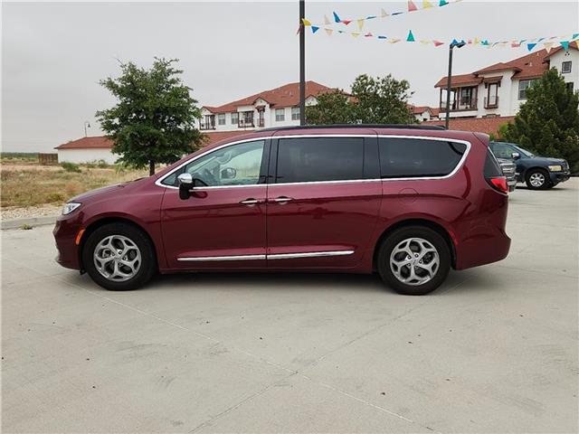 used 2023 Chrysler Pacifica car, priced at $32,999