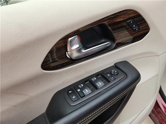 used 2023 Chrysler Pacifica car, priced at $32,999