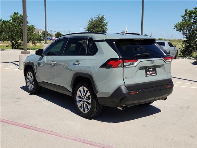 used 2020 Toyota RAV4 car, priced at $28,996