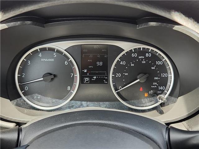 new 2025 Nissan Versa car