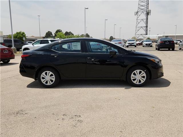 new 2025 Nissan Versa car