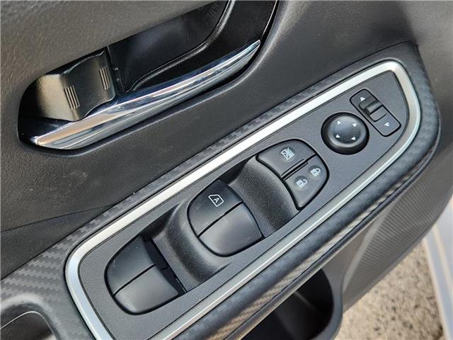 new 2025 Nissan Versa car