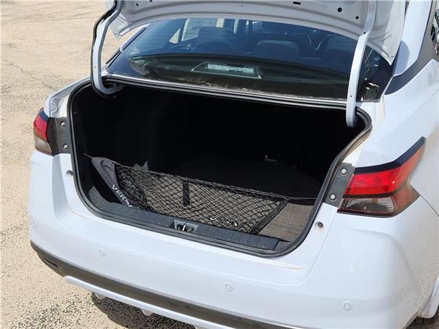 new 2025 Nissan Versa car