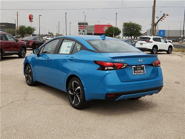 new 2025 Nissan Versa car