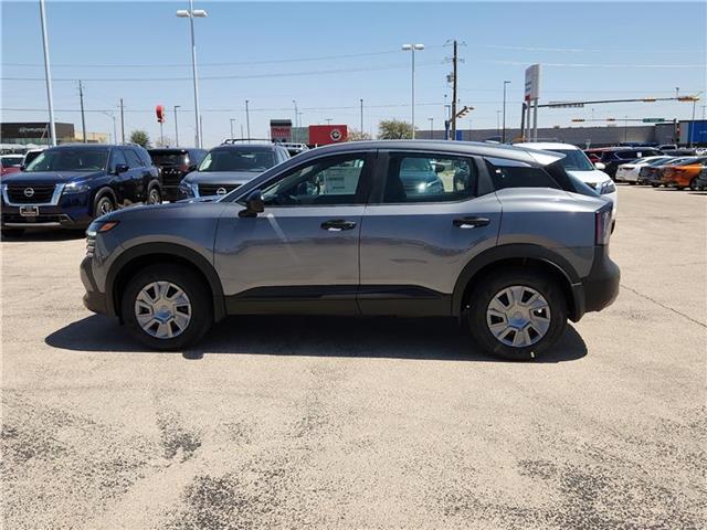 new 2025 Nissan Kicks car