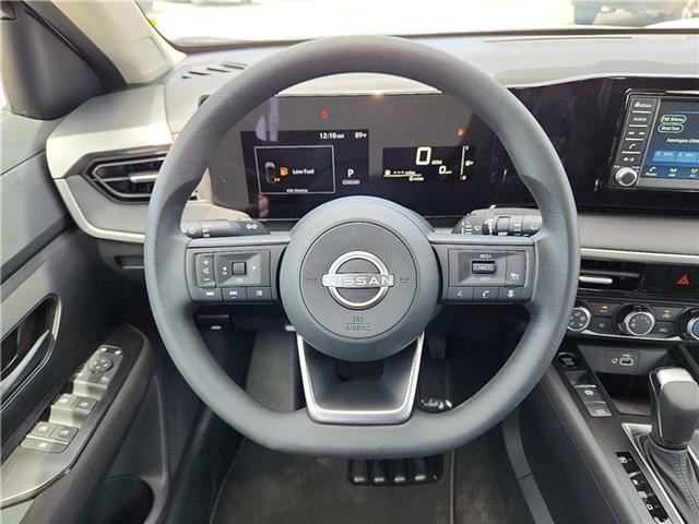 new 2025 Nissan Kicks car