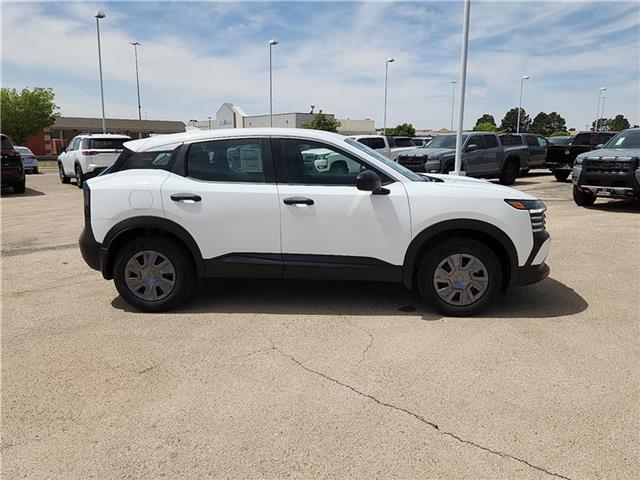 new 2025 Nissan Kicks car