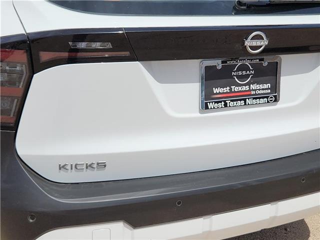 new 2025 Nissan Kicks car