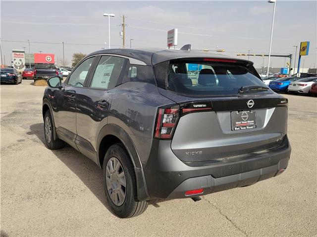 new 2025 Nissan Kicks car