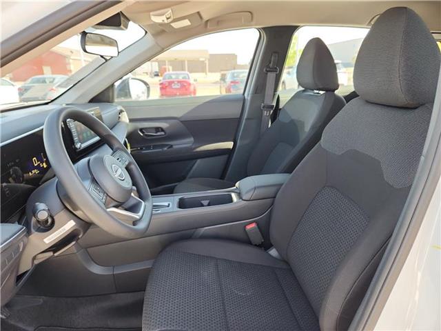 new 2025 Nissan Kicks car