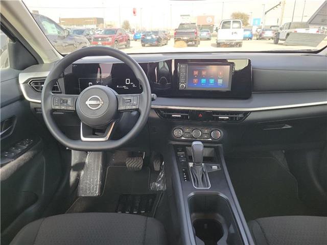 new 2025 Nissan Kicks car