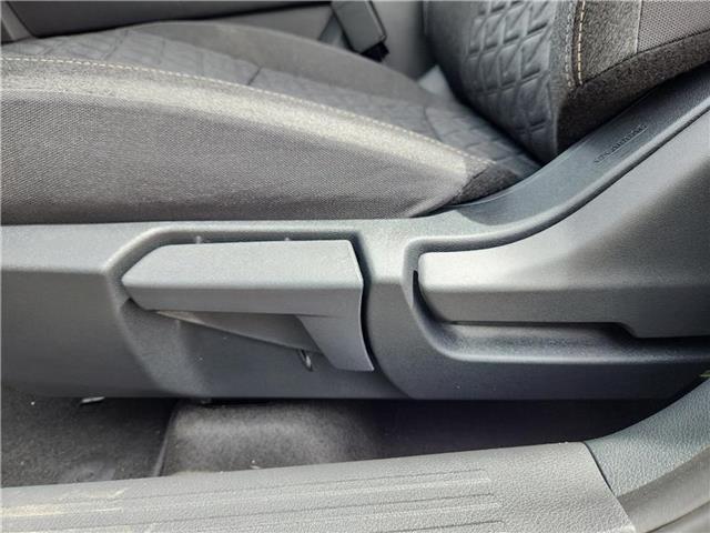 new 2025 Nissan Kicks car