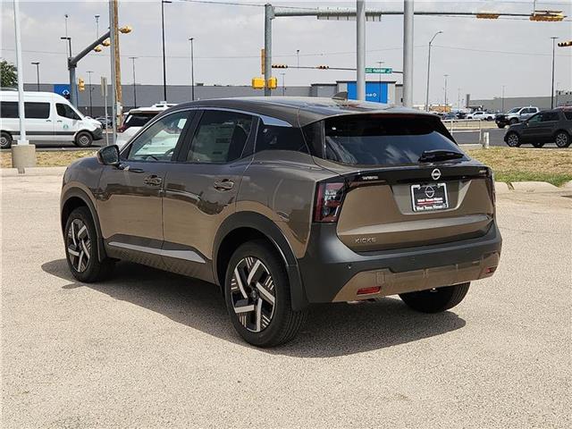 new 2025 Nissan Kicks car