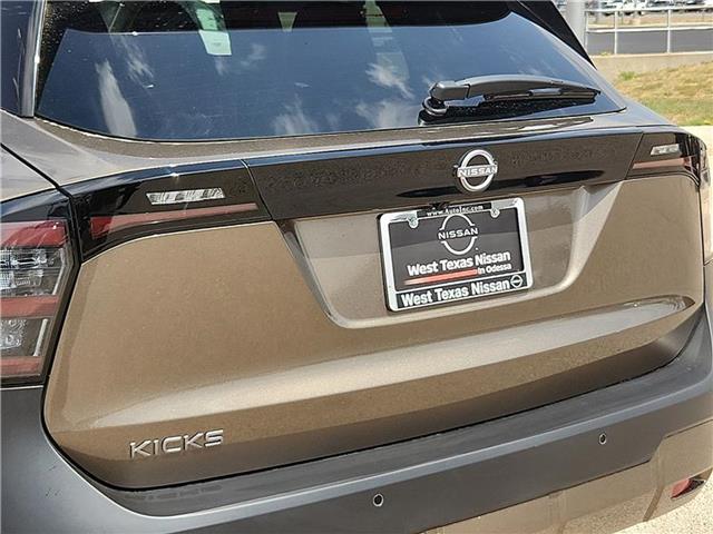 new 2025 Nissan Kicks car