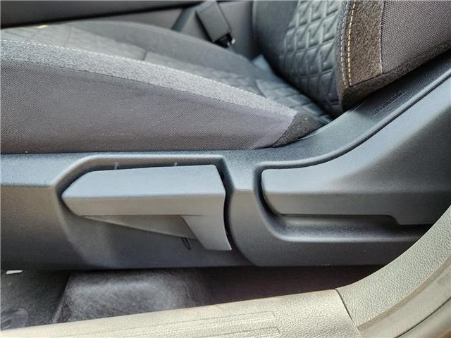 new 2025 Nissan Kicks car