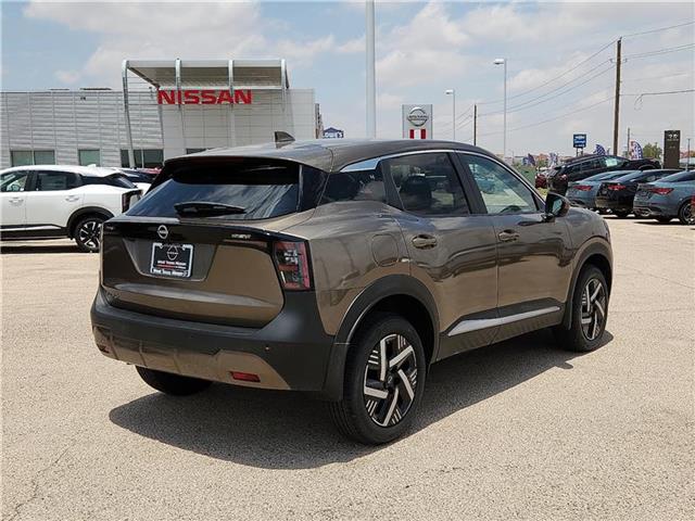 new 2025 Nissan Kicks car