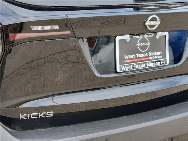 new 2025 Nissan Kicks car