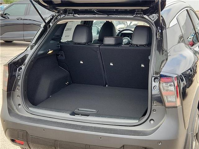 new 2025 Nissan Kicks car