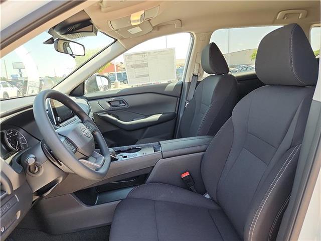 new 2025 Nissan Rogue car