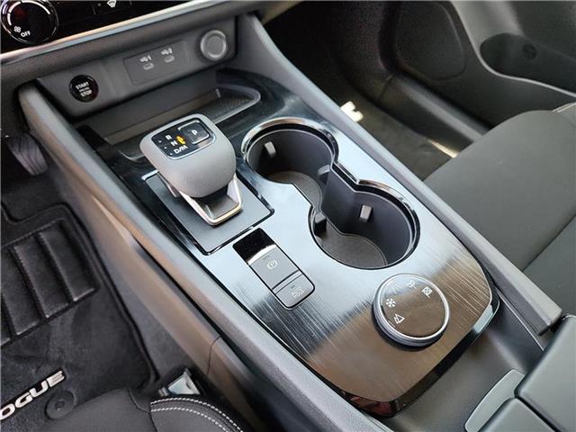 new 2025 Nissan Rogue car