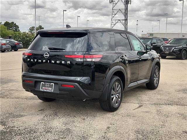 new 2025 Nissan Pathfinder car