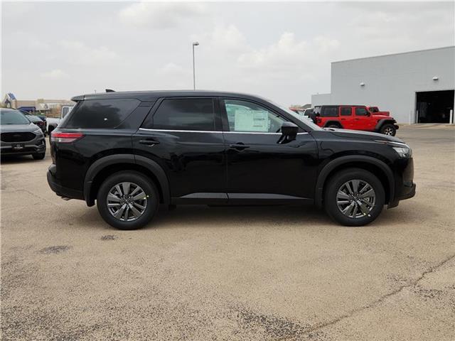 new 2025 Nissan Pathfinder car