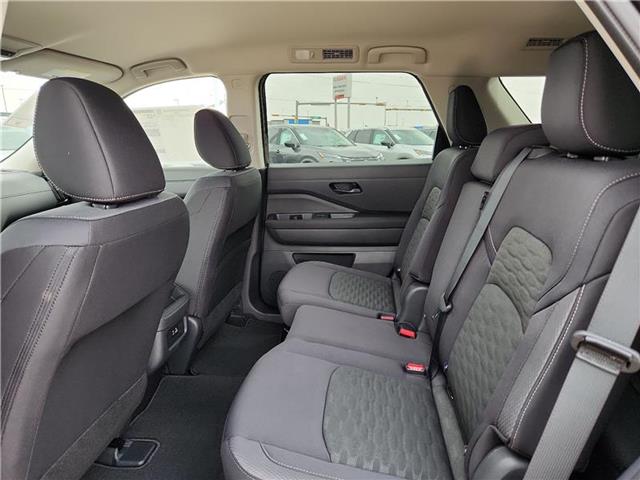 new 2025 Nissan Pathfinder car