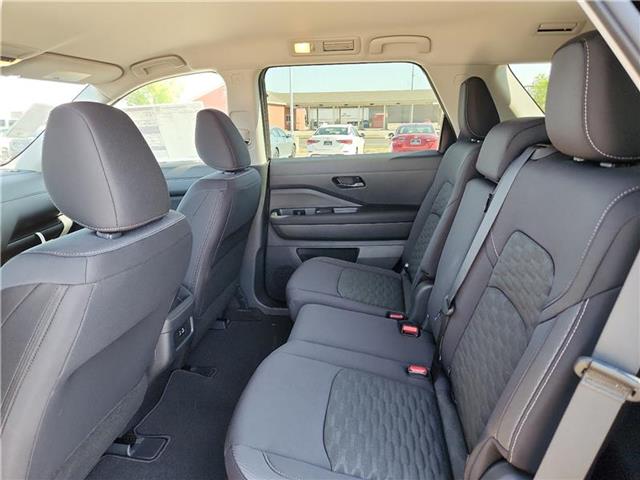 new 2025 Nissan Pathfinder car