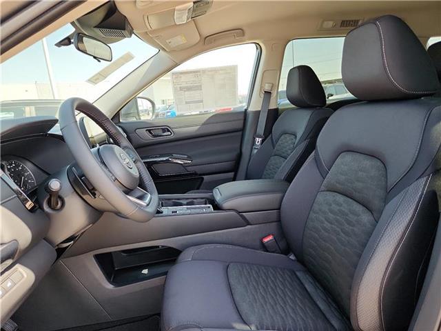 new 2025 Nissan Pathfinder car