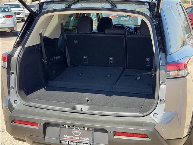new 2025 Nissan Pathfinder car