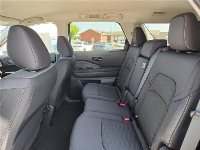 new 2025 Nissan Pathfinder car