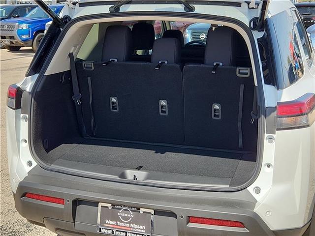 new 2025 Nissan Pathfinder car