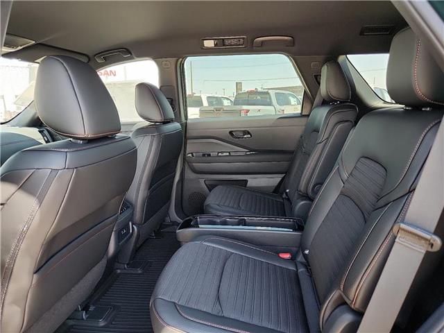 new 2025 Nissan Pathfinder car