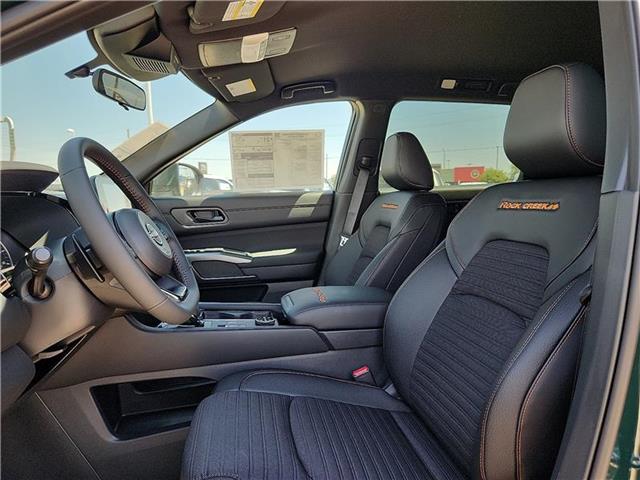 new 2025 Nissan Pathfinder car