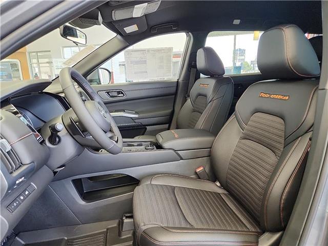 new 2025 Nissan Pathfinder car