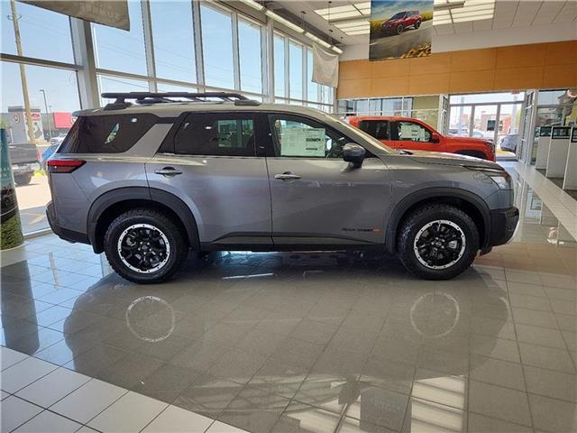 new 2025 Nissan Pathfinder car
