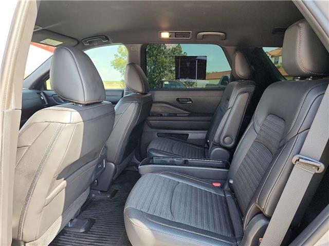 used 2024 Nissan Pathfinder car, priced at $38,500