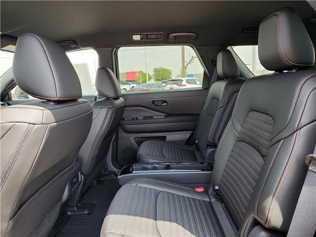 new 2025 Nissan Pathfinder car